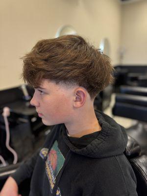 Medium taper with trim