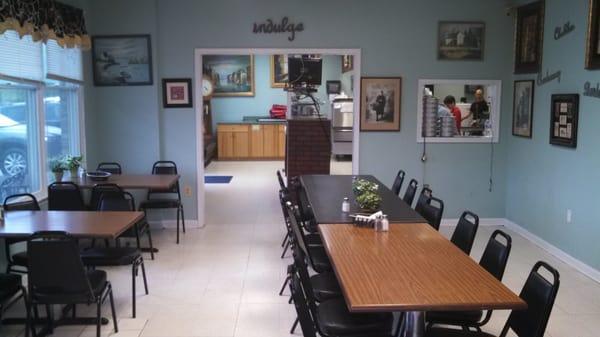 Dining area 2