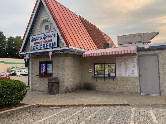 Katie's Korner Ice Cream