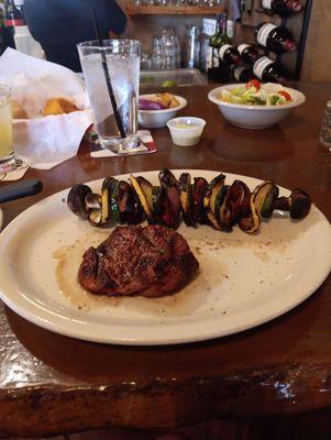 Filet Mignon and grilled vegetables