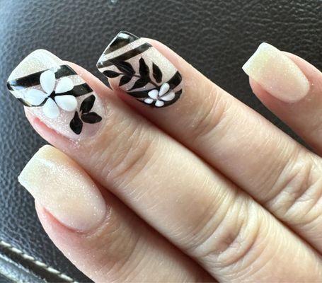 If you would like a nail design that doesn't disappoint this is your go to nail salon.