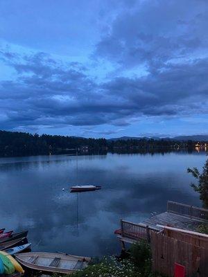 Back patio view of Mirror Lake