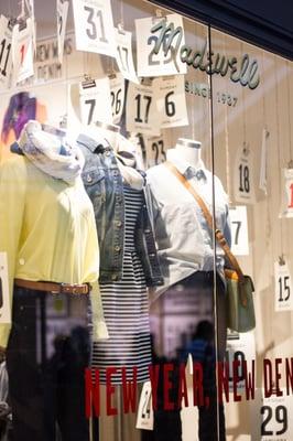 The display at Madewell is clean and inviting to every shopper.