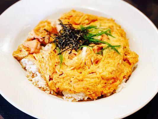 Oyakodon (chicken & egg bowl)