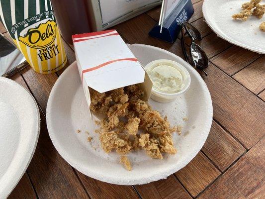 Fried clams half pint!