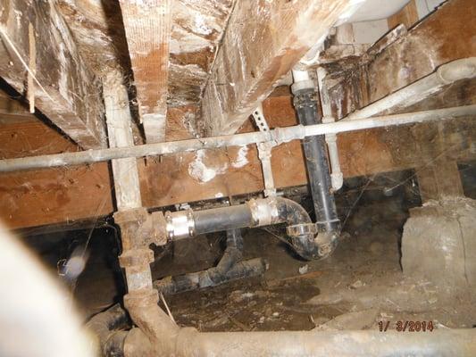 Uncovering leaking plumbing drain lines can lead to expensive repairs. Reporting these defects can save you money.