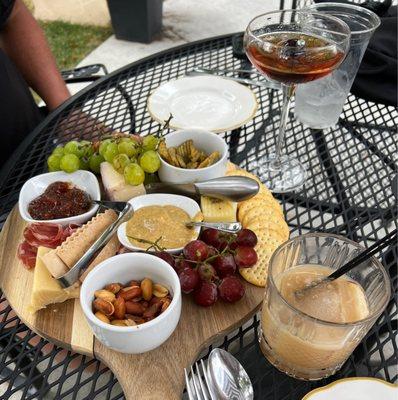 Charcuterie board was really good. Carmel apple Old Fashioned and a Manhattan wonderful!