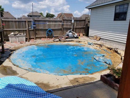 We previously had an Intex pool here. It finally died, and we got a new pool from Royal. A tremendous upgrade! Charles Wright, Hernando, MS