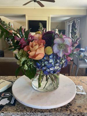 Designers choice premium bouquet, bright and cheery (ordered in Jan 2024)