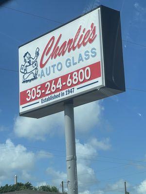 Charlie's auto glass phone number