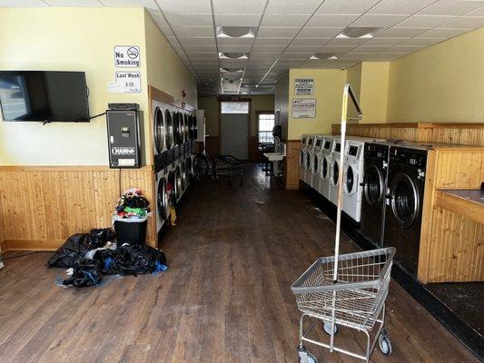 Riverview Laundry