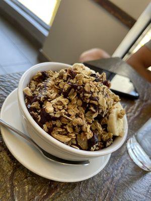 Probably the worst Açaí bowl I've ever had... I'd call it açaí soup