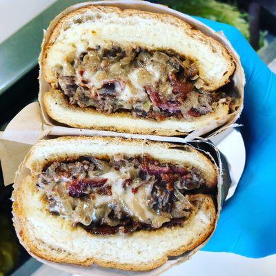 BACON CHEESESTEAK