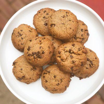 GF Peanut Butter Chocolate Chip Cookies! Homemade Pastries & Pick Me Ups @GalenaBakehouse! #BakedinGalena