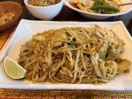 Pad Thai - not a fan of the peanuts. Next time, drunken noodles. ;)