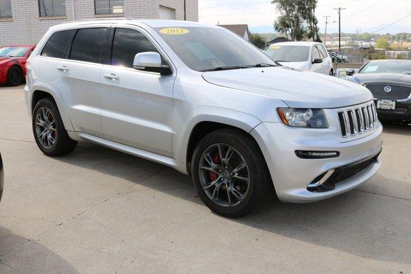 Jeeps, Jeeps and more Jeeps! Wranglers, Renegades, Grand Cherokees, SRT8!