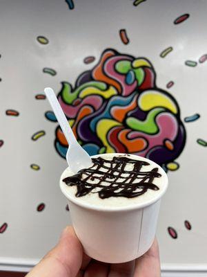 Kids cup with fudge