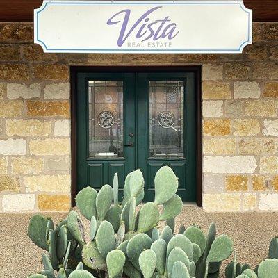 Vista Real Estate - Salado