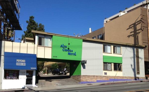 The motel is green again!