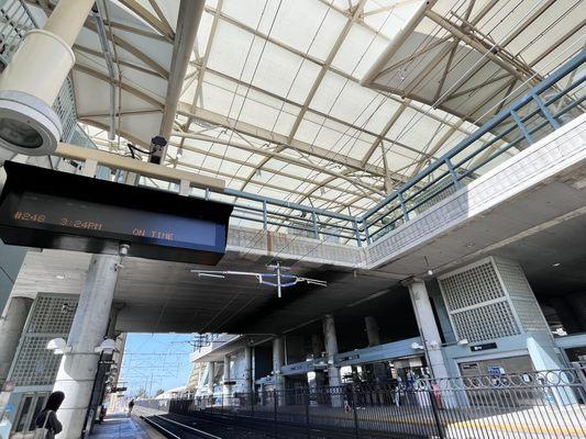 Millbrae Caltrain Station