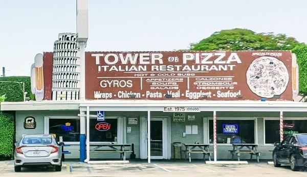 Tower of Pizza