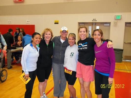 From 23 to 62 years old... This is Nora, Judy, Annie, Amie, Laura and Mel...and 3 of these athlete completed 1/2 marathon 5-2012