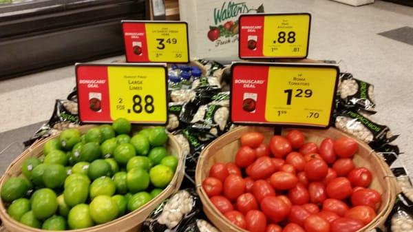 Inviting produce display