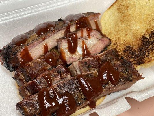 Rib Sandwich