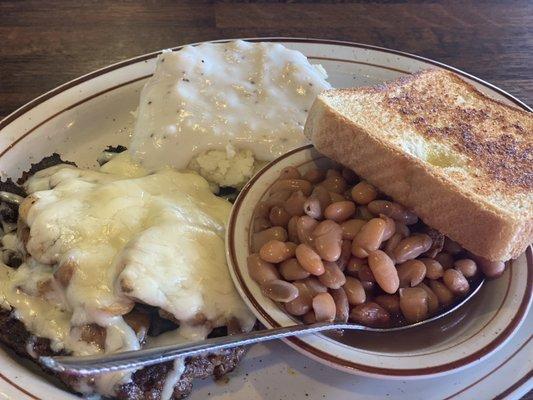 Hamburger Steak with Mushrooms & Mozzarella Cheese, Pinto Beans, Mashed Potatoes & Toast