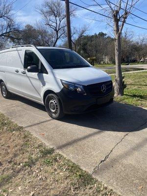 Mercedes metris