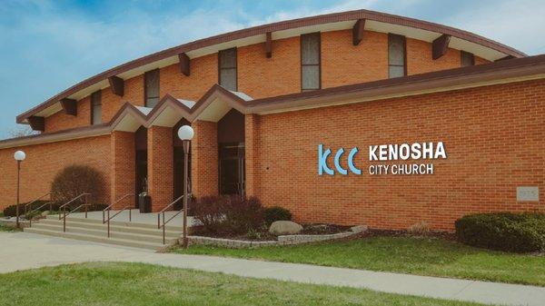 Multi-service, family-friendly church in Kenosha, Wisconsin! We are not perfect people but real people being made new!