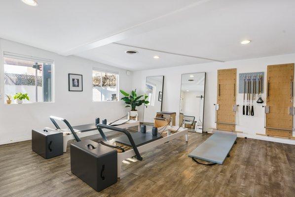 Private Pilates Studio - Allegra II Reformers, Mat Pilates, Tower, Wunda Chair