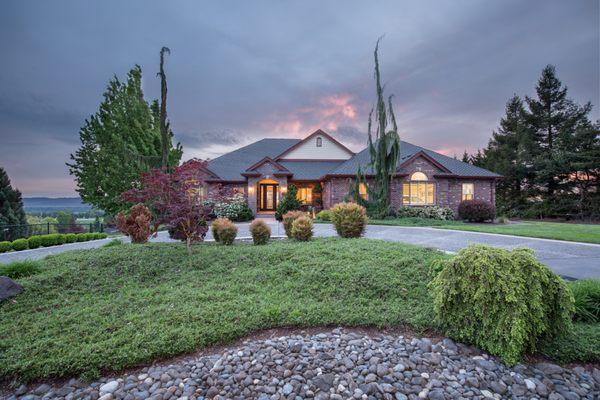 A beautiful listing in Ridgefield WA