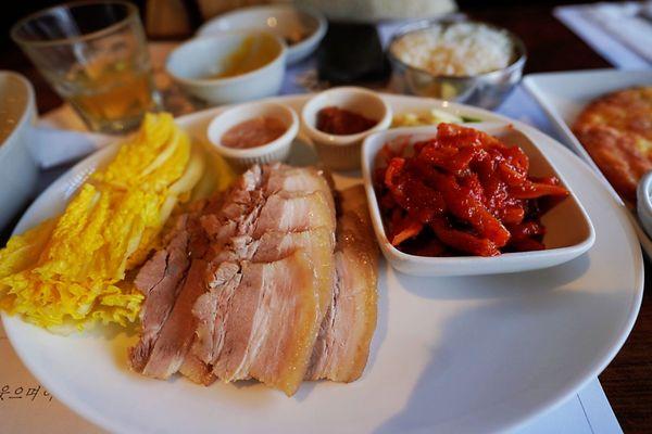 Bo Ssam pork belly with cabbage