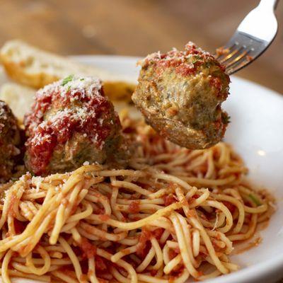 Ma's Meatballs & Spaghetti