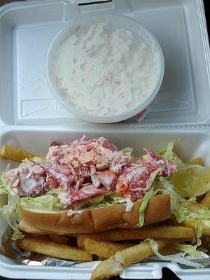 Lobster Roll with Fries & Cole Slaw