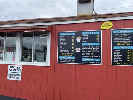 Woody's Root Beer Stand