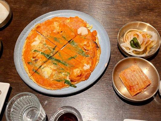 Excellent Kimchi Shrimp Scallop Pancake