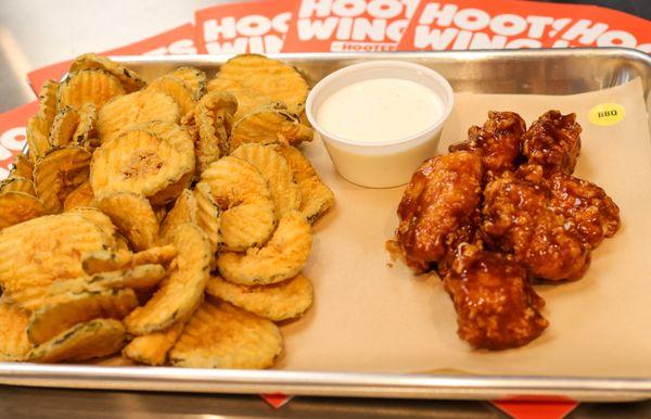 Bbq Boneless and fried pickles