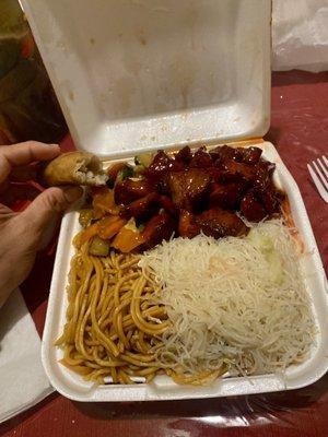 Mushroom chicken, BBQ pork with half chow mein and rice noodle