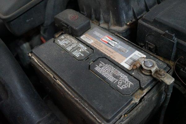 Royal Auto Sales Buffalo NY Battery Replacement