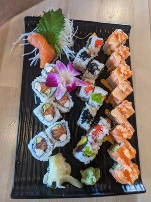 Sushi! Philadelphia roll, Tropical Roll, Alaska Roll