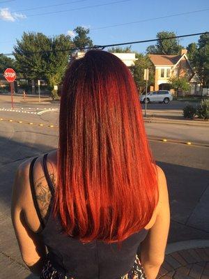 Vivid red color melt