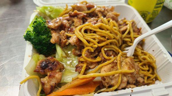 Chicken teriyaki with noodles