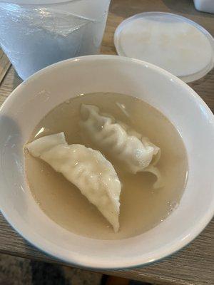 Wonton soup