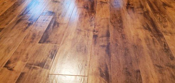 Karndean - Art Select - Toasted Maple - Glue Direct LVP (Random Width) Installation