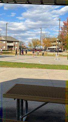 Students enjoying the nice day out!