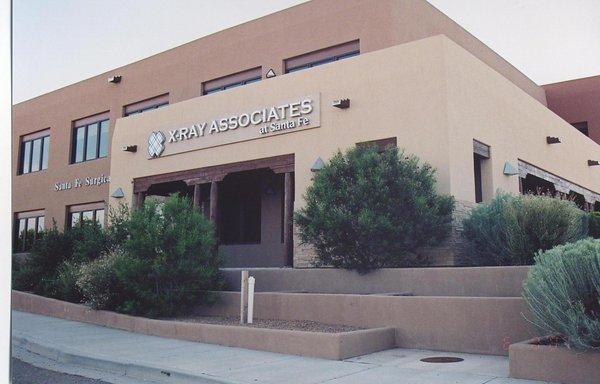 X-Ray Associates at Santa Fe