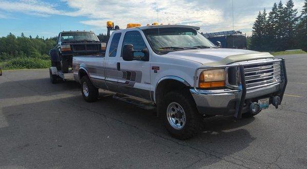 1999 Ford Super Duty F-250 Powerstroke Diesel 4X4 "Centurion Model".