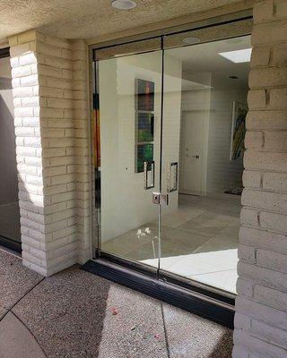 Store front door - With Chrome Finish